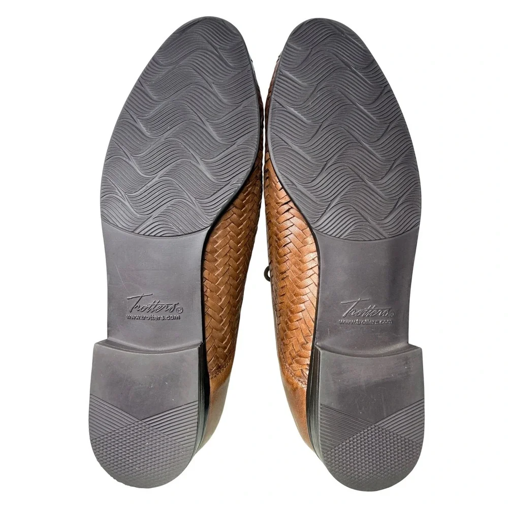 Trotters Lizzie Herringbone Flat